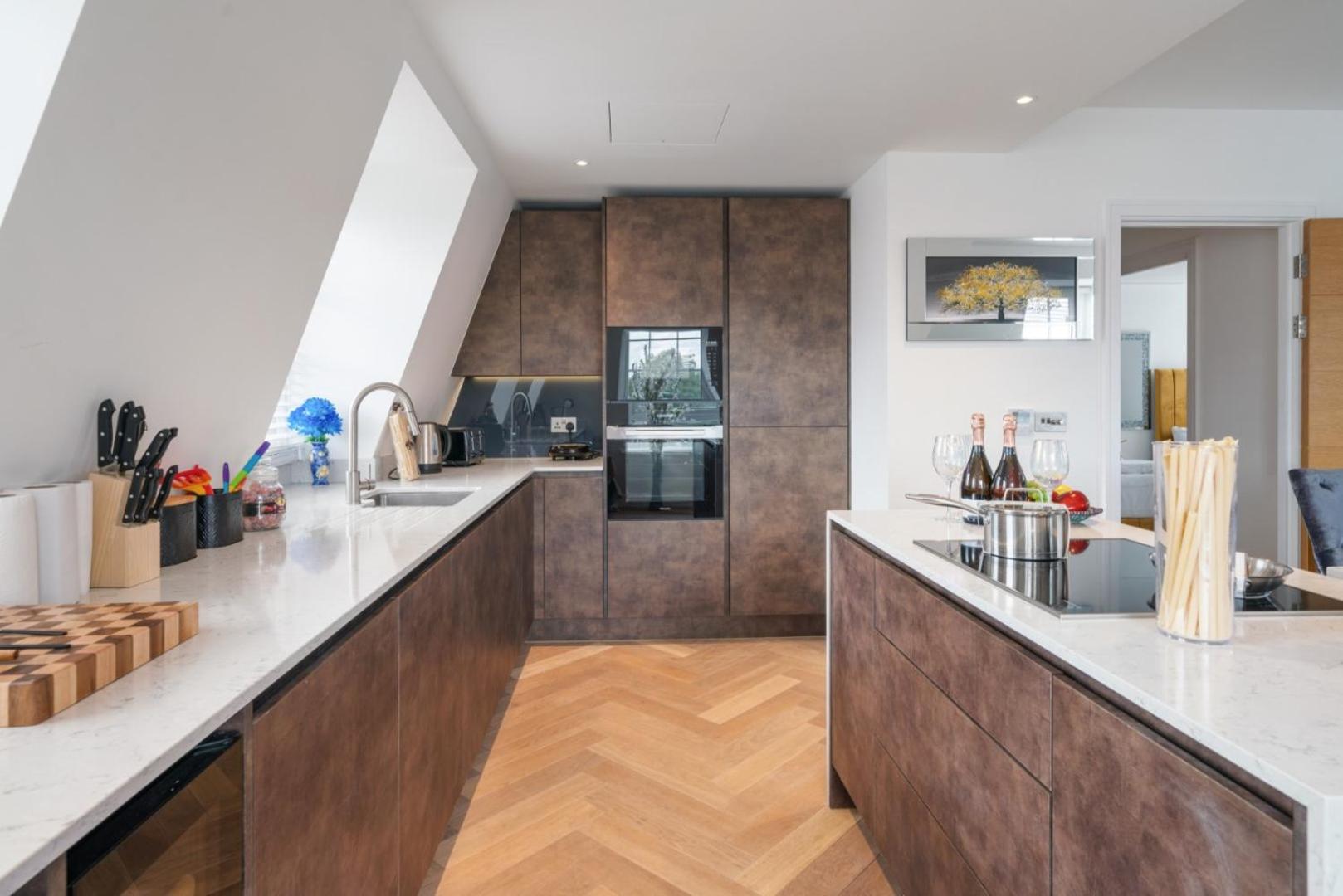 Elegant 3-Bedroom Penthouse In Marble Arch 70 Londres Extérieur photo