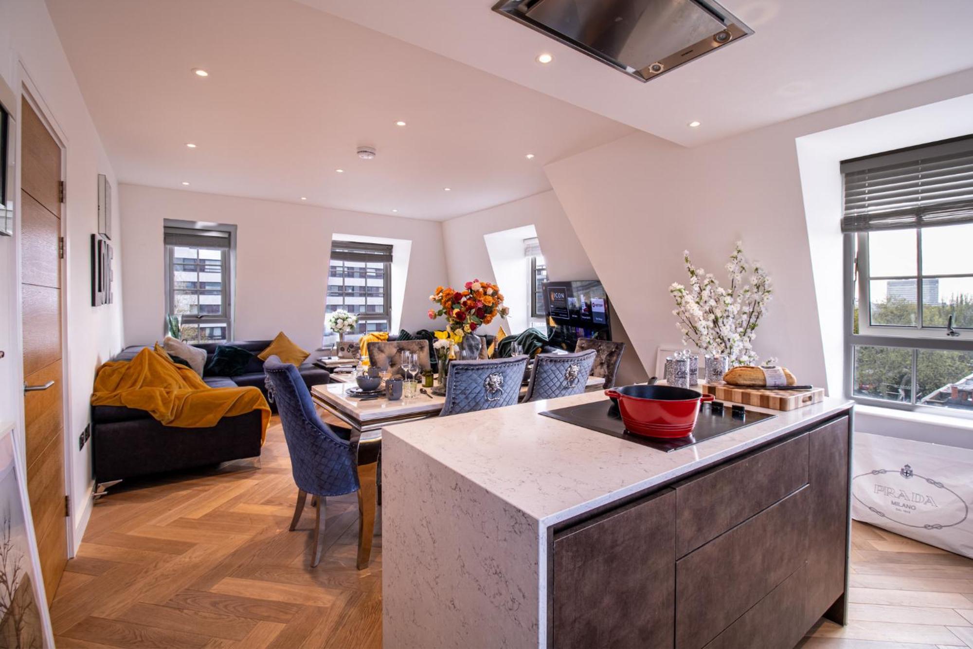 Elegant 3-Bedroom Penthouse In Marble Arch 70 Londres Extérieur photo