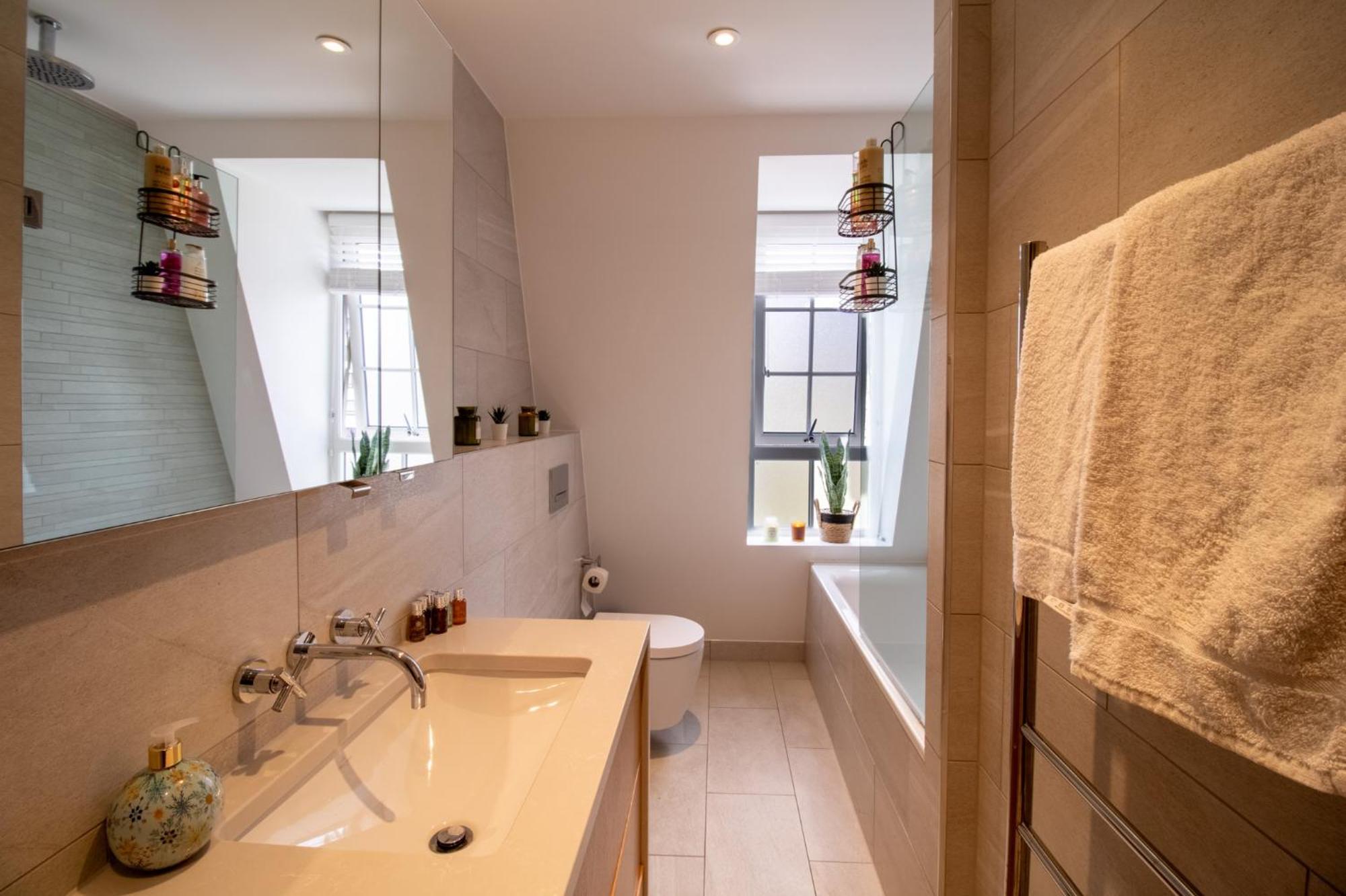 Elegant 3-Bedroom Penthouse In Marble Arch 70 Londres Extérieur photo